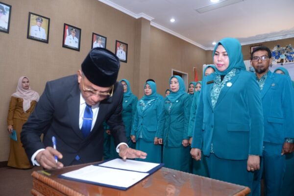 Bupati Bima, Hadiri Prosesi Pengukuhan TP. PKK Kabupaten Bima Masa Bakti 2025-2030